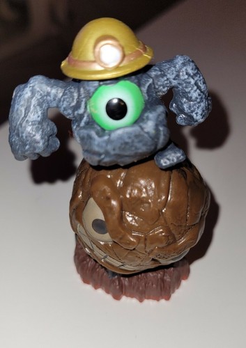 Skylanders- Rocky Roll Earth Element Character Trap Team - Model