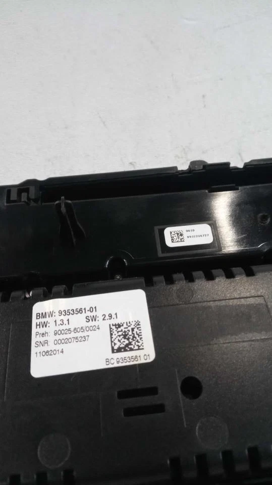 Temperature Control Rear Fits 10-17 BMW 535i GT 442883 - Image 2 of 2