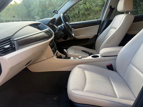 2014 BMW X1 xDrive 25d xLine 5dr Step Auto ESTATE Diesel Automatic - Picture 10 of 15