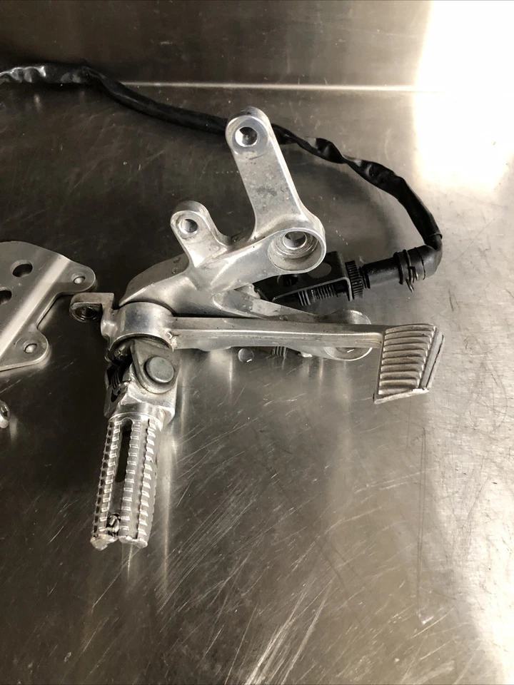 02-03 HONDA CBR954RR RIGHT REARSET REAR SET BROKE PEG BENT PEDAL SEE PICS #3 - Image 4 of 4