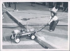 1958 Photo Sun Soil Festival Kiddies Parade Sue Viney Harvest Wagonload Child