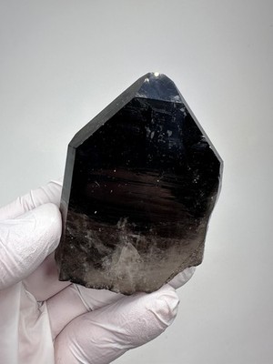 Large Arkansas Quartz Crystal Smokey Tabby Point