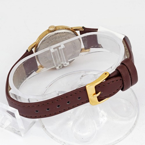 1970s Caravelle mechanical unisex Japan gold plated wristwatch cal. Bulova 11DP - Picture 6 of 12