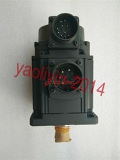 1PCS NEW Mitsubishi servo motor HC-RFS103K