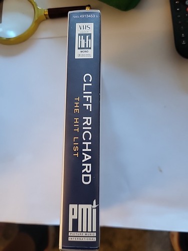 Vintage 1994 Music Cliff Richard The Hit List The Best Of 35 Years VHS Tape Fan - Picture 2 of 4