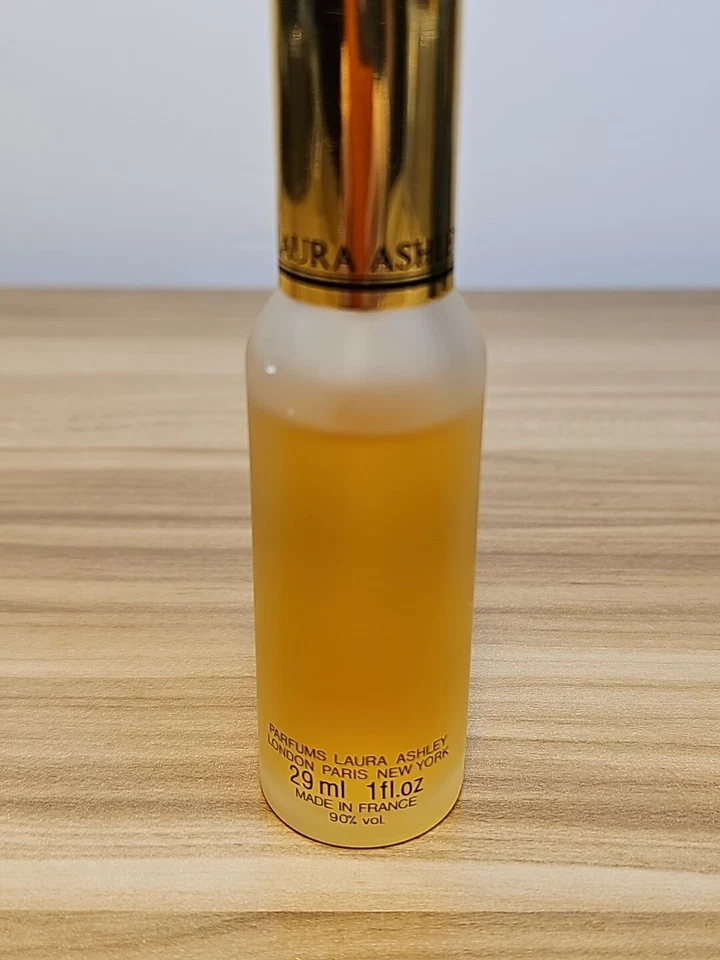 Laura Ashley Nº 1 Eau de Toilette 1 oz/29 ml Mujer EDT Spray ¡Nuevo! Raro 85% lleno Foto 2 de 4