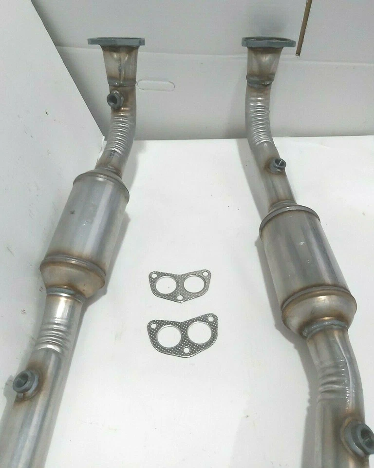 2003 2004 Land Rover Discovery 4.6L V8 Catalytic Converter Foto 2 de 4