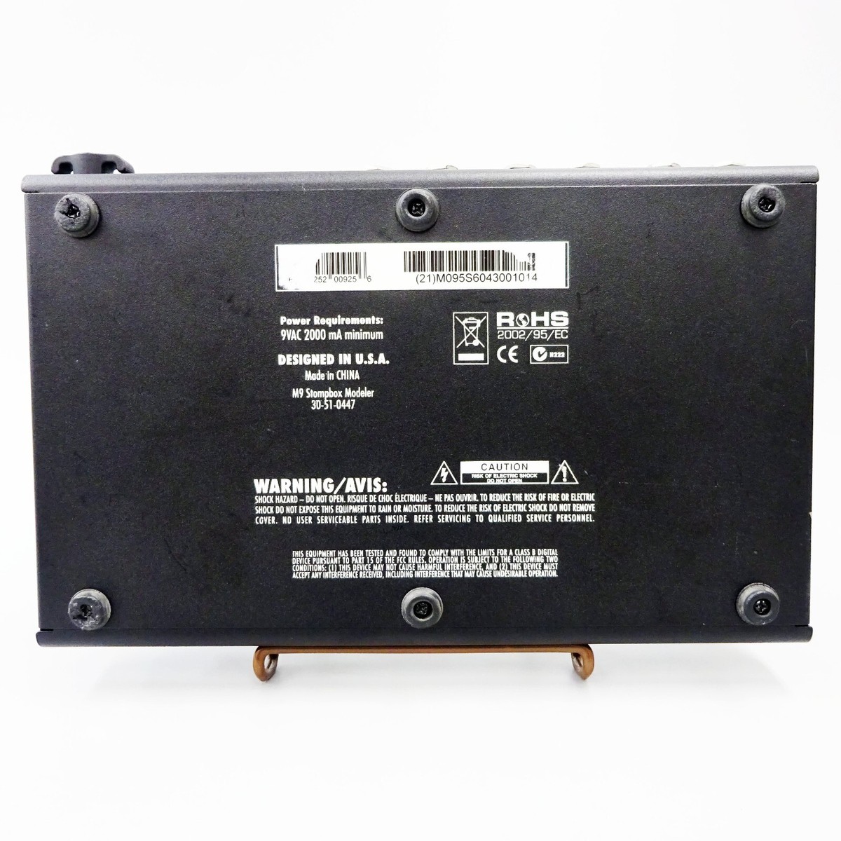 Line6 M9 Stomp box Modeler Multi-Effects Guitar Effect Pedal Line6 M9 Stomp box Modeler Multi-Effects Guitar Effect Pedal