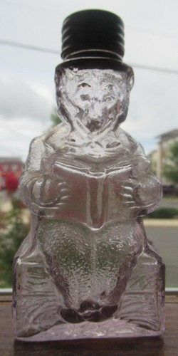 Nice Mold Blown Burst Top Bear Reading Book Whiskey Nipper Flask Figural Bottle