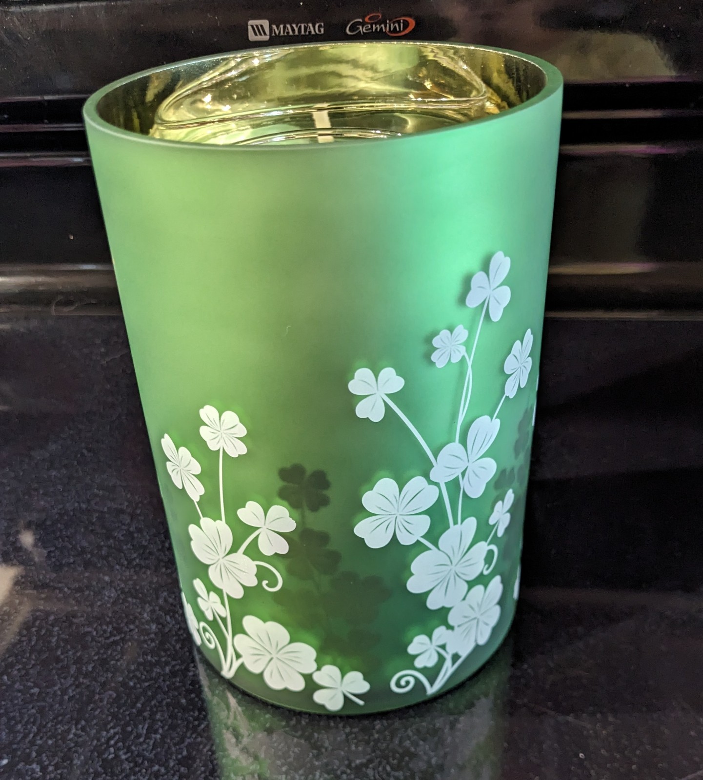 Yankee Candle  7" Green Glass Shamrock Flicker Jar Candle Holder  NIB 2026