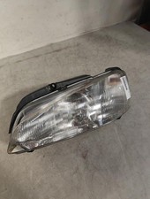 Feu avant (phare) Peugeot 106