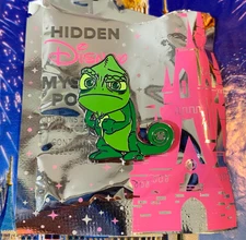 💚 2025 WAVE B WDW Hidden Mickey Disney Pin - Pascal Tangled Green Story Pin