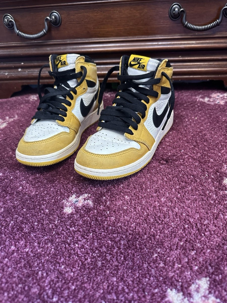 Nike Air Jordan 1 Retro High Taxi Men's Size 6 OG Yellow Ochre Nike Air Jordan 1 Retro High Taxi Men's Size 6 OG Yellow Ochre