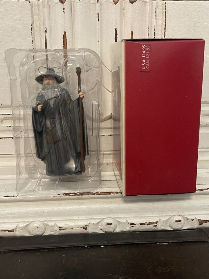 Ery Rings Hallmark Keepsake 2005 Ornament Gandalf The Grey The Lord of the Rings ...