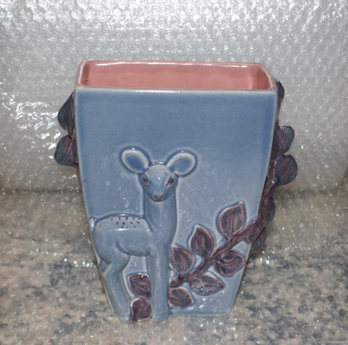 Vintage Red Wing 1120 Deer Fawn Vase Planter Pottery Vase 7" Nice!