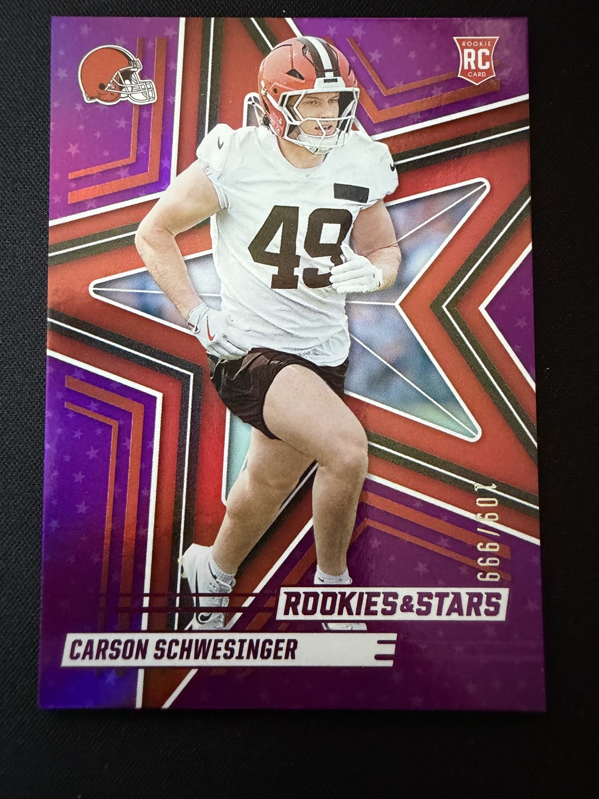 2025 Panini Rookies & Stars - Rookies Carson Schwesinger #112 Purple /999 (RC)