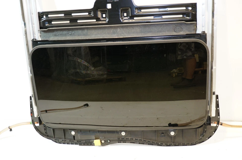 🔅2022-2023 HYUNDAI ELANTRA OEM. MONTAJE DE TECHO CORREDIZO 81600AA000TVN, 81610AA000 Foto 2 de 4