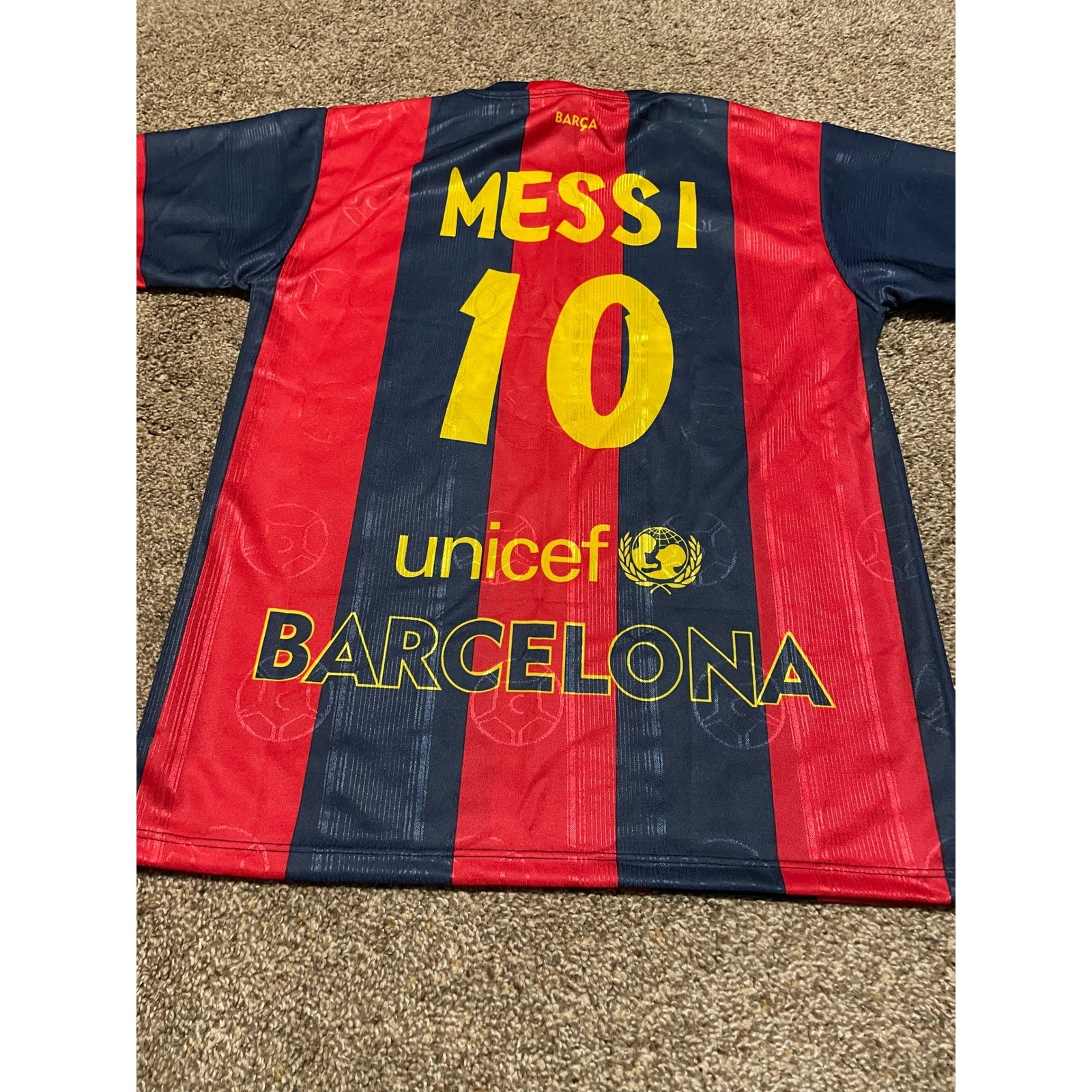 FC Barcelona Messi 10 Jersey Mens Small Red Blue Qatar Airways Soccer Shirt