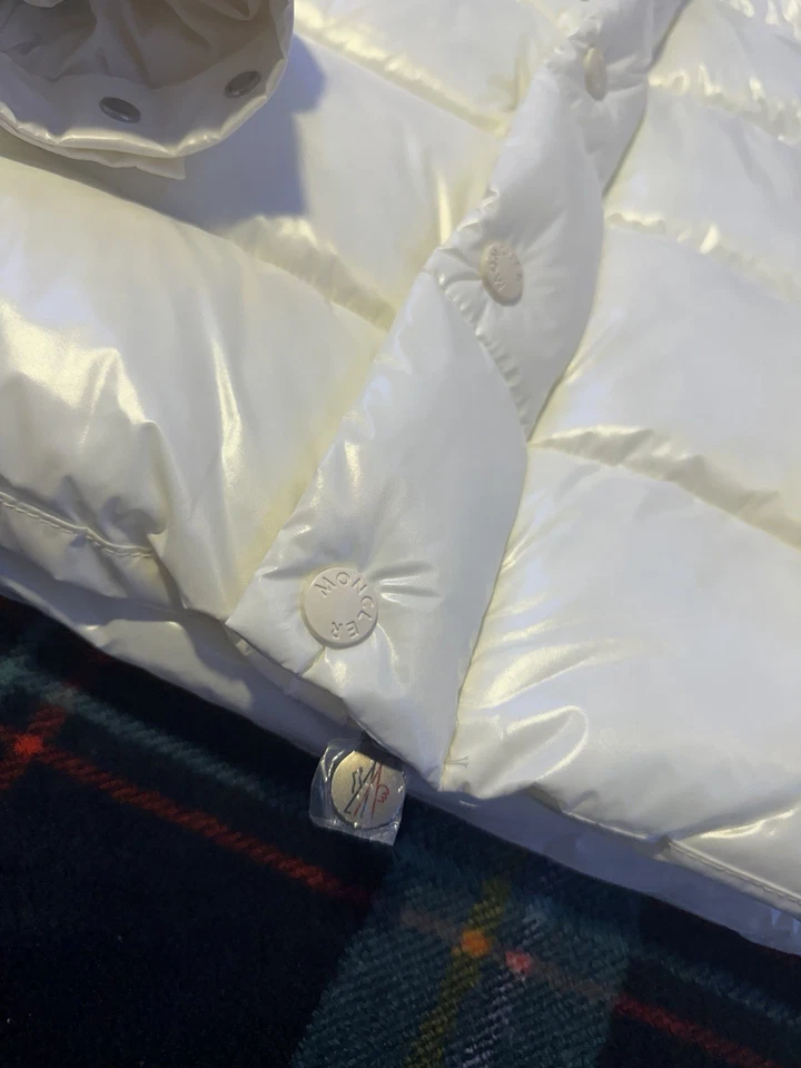 Moncler Blanco Puffer Doble Insignia Chaqueta Talla XL Foto 4 de 4