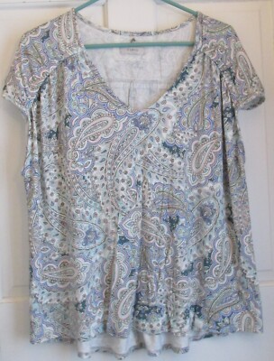 Cupio Women's Multicolored Paisley V-Neck Stretch Short Sleeve Pullover Blouse