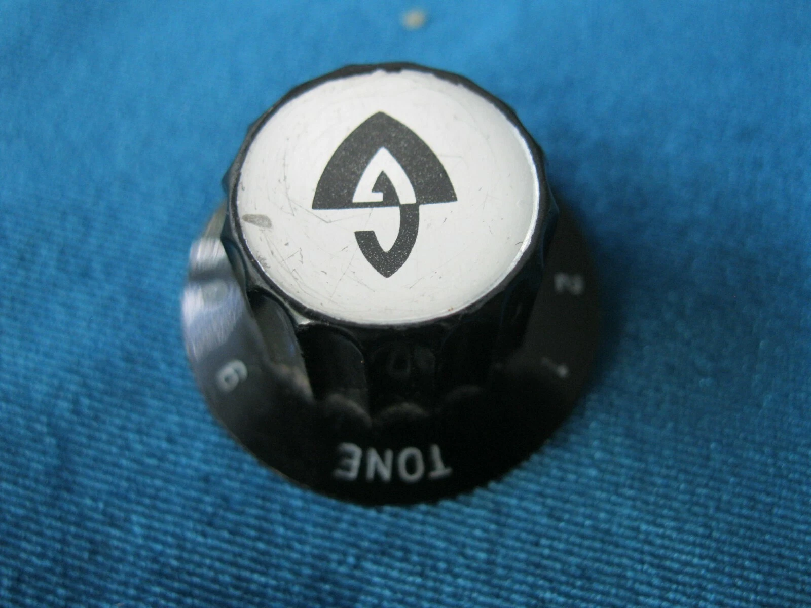 Picture 1 of 5