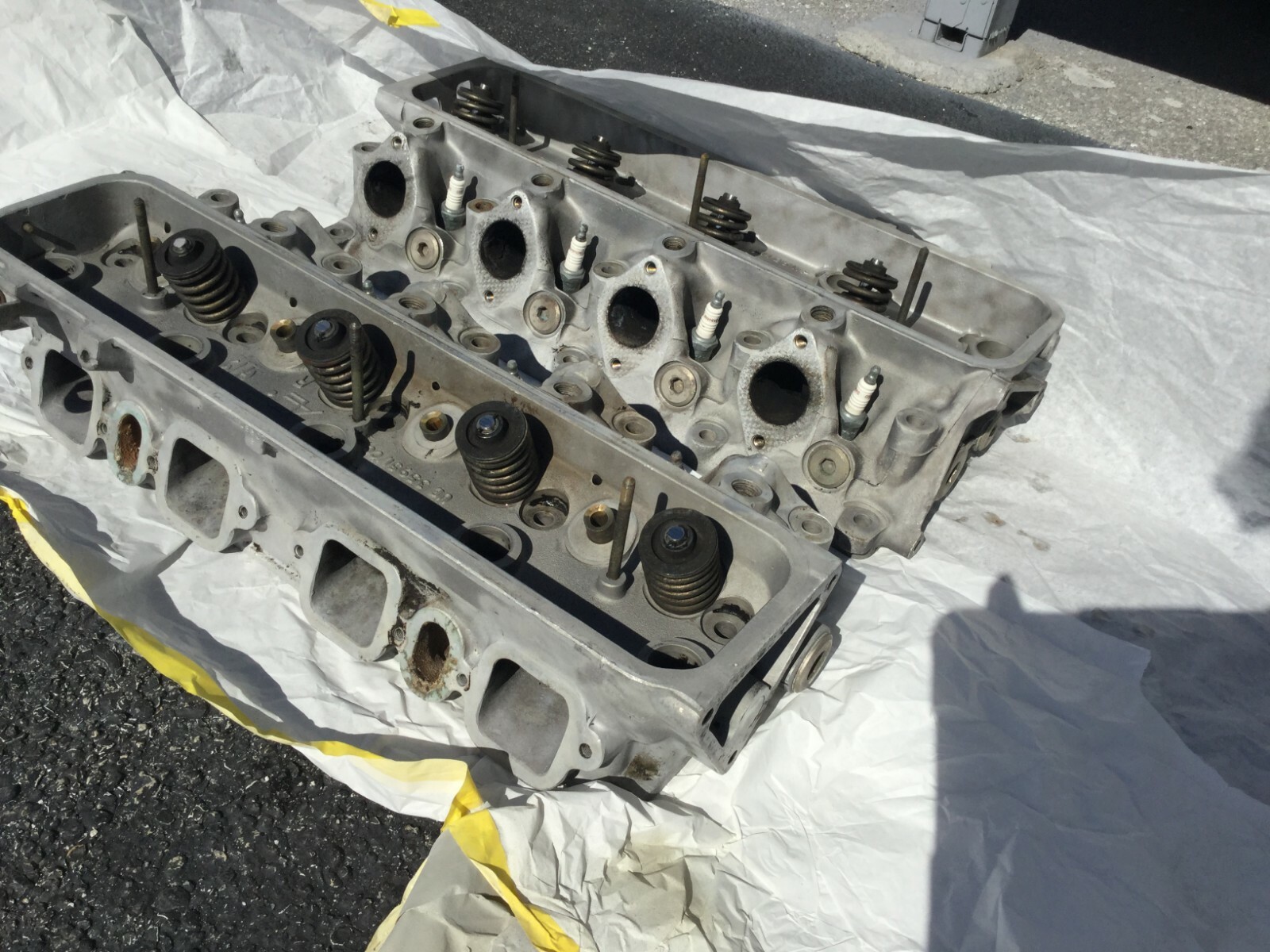 ROLLS ROYCE Cylinder Heads P/N UE35951/CC Matching Pair