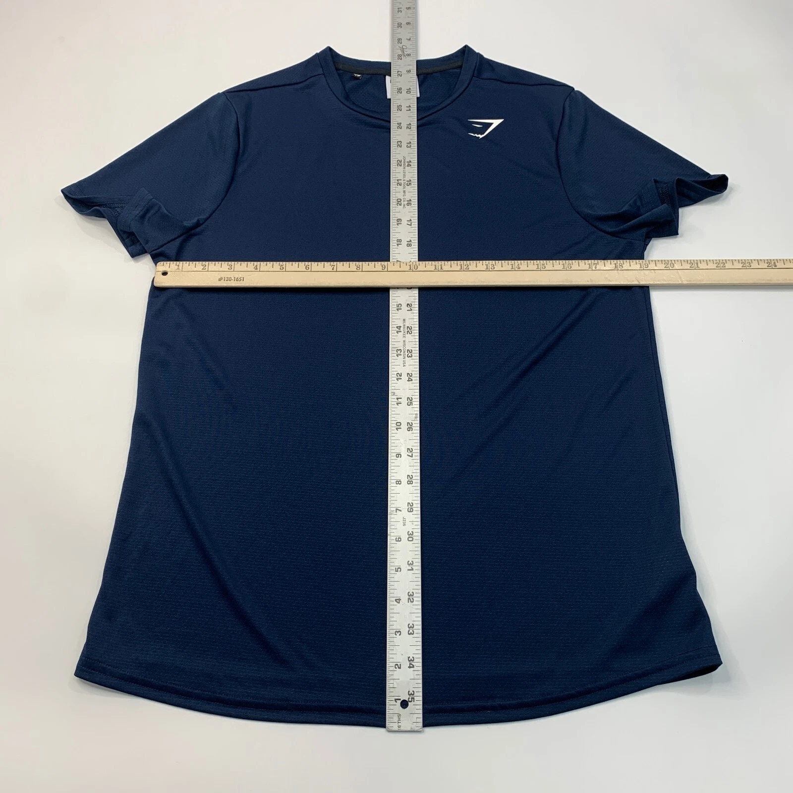 gymshark regular fit crew neck arrival shirt
