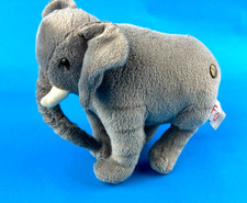 FAO Schwarz Toys R Us 6" Elephant Realistic Classroom 2012
