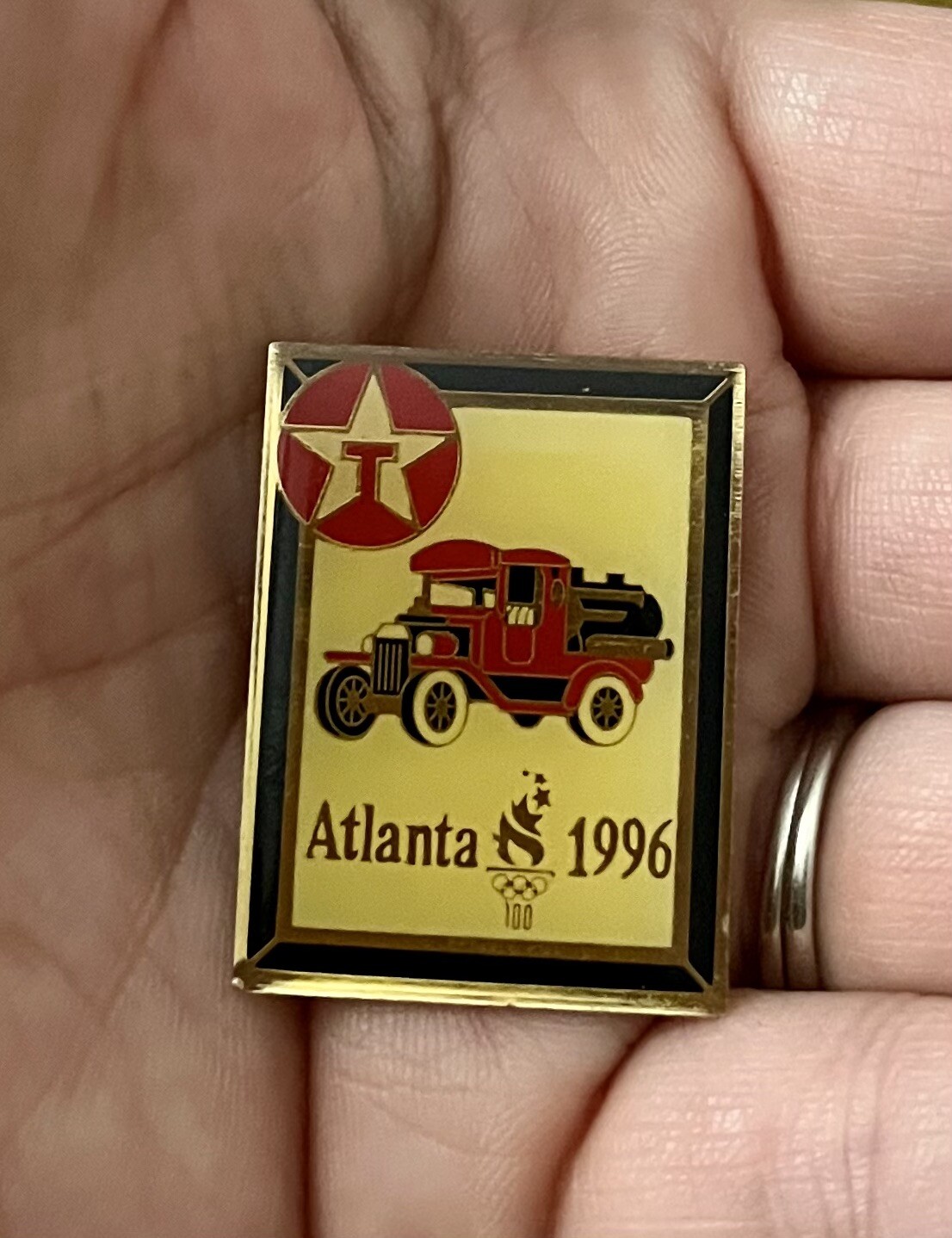 Atlanta 1996 Olympic Memorabilia Enamel Tack Pin Texaco Truck Vintage T-2150