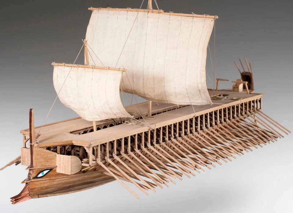 Dusek D004 - Greek Trireme - wooden modelship kit, scale 1:72