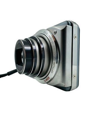 Olympus Stylus 7010 12.0MP Digital Camera - Gray (WORKS/BLURRY