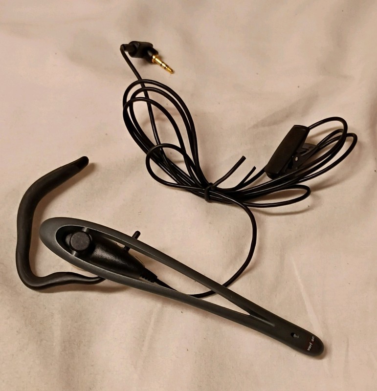 Verizon Plantronics Exclusive Boom Headset Boom Mic 2.5mm Gray Ear-Hook Single 