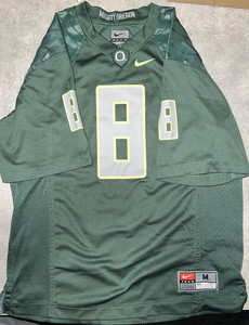 Nike Oregon Ducks Football Jersey Green #8 Kids Size M Team Oregon