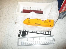 BRANCHLINE BLUEPRINT SERIES 50' PLUG DOOR BOXCAR 1706 American Reefer kit