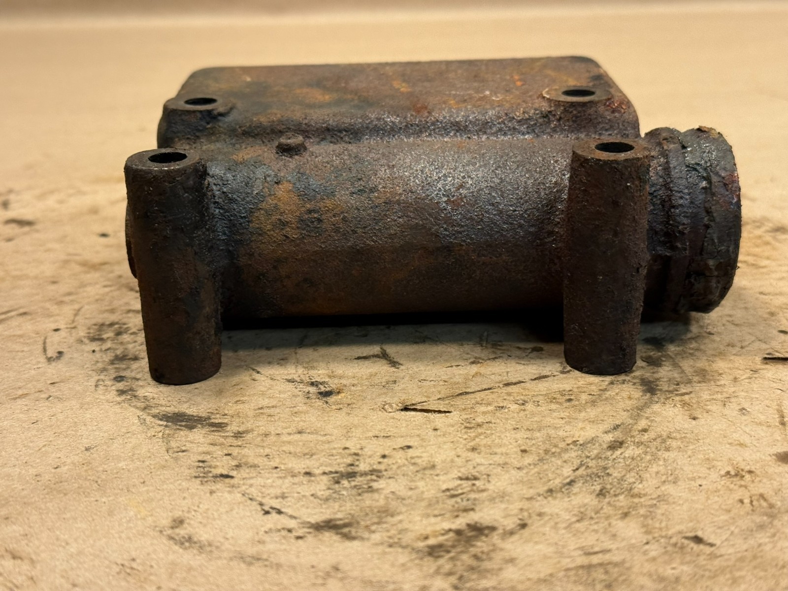 Original 1946-1955 Rolls Royce Silver Dawn Bentley Mk VI Master Cylinder Housing