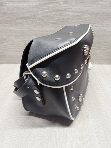harley davidson Studded crossbody beauty bag NWT - Picture 2 of 7
