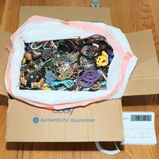 Massive Bulk Vintage-Now Wearable Costume Fashion Jewelry Lot  19 lbs 0.1 oz   