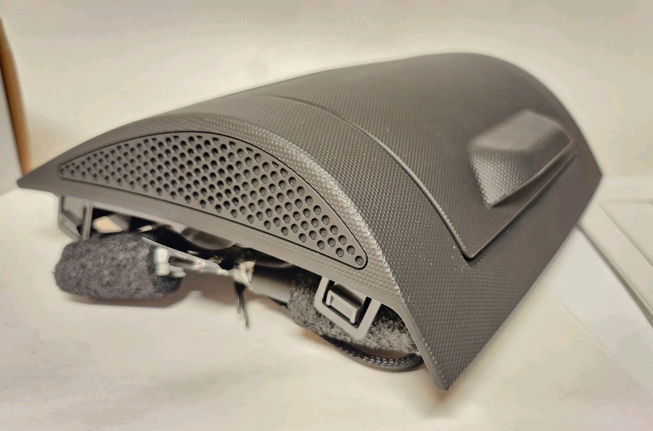 GPS Garmin Docking Station for 2009-11 Nissan Frontier/Xterra