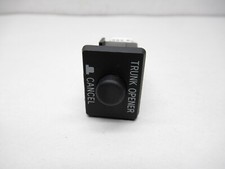 2002 Lexus ES300 Trunk Open Opener Switch Button Press 15A257 OEM