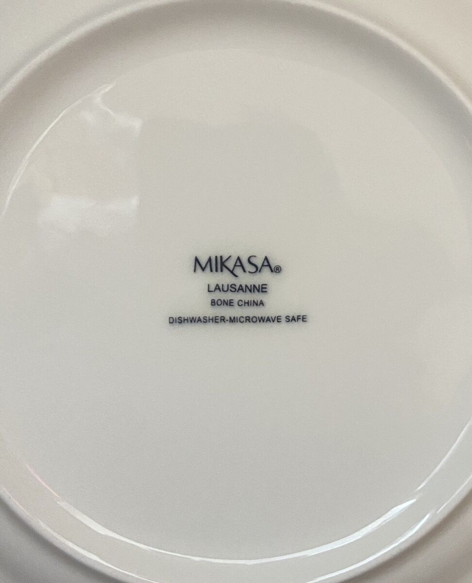 New Mikasa LAUSANNE White Bone China Salad Plates ~Set of Four