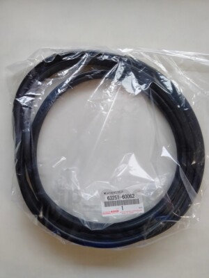 Lexus Toyota LX470 Landcruiser 100 Weatherstrip Sliding Roof 63251