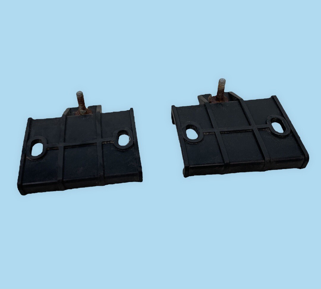 Rear Bumper Cover Bracket Guide Set Pair OEM 99-09 Bentley Arnage