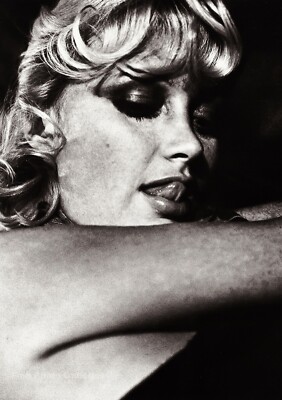 1975 Vintage HELMUT NEWTON Blonde Female Winnie Nice Fashion Photo Engraving