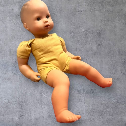 Gotz Pottery Barn Baby Doll Green Eyes Brown Hair Light Skin - Picture 3 of 15