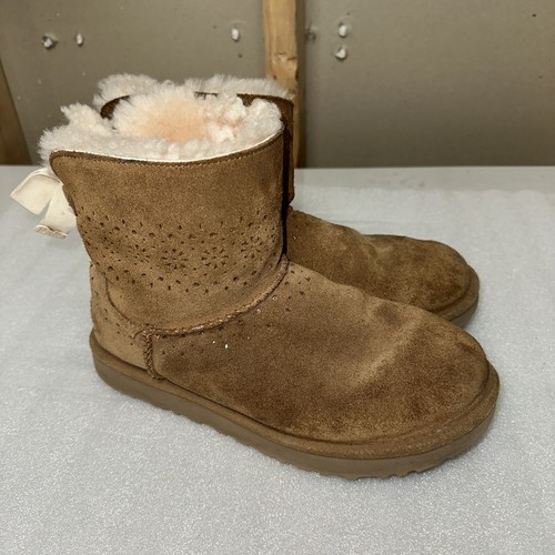 Brown ugg boots size 8 - Picture 4 of 6