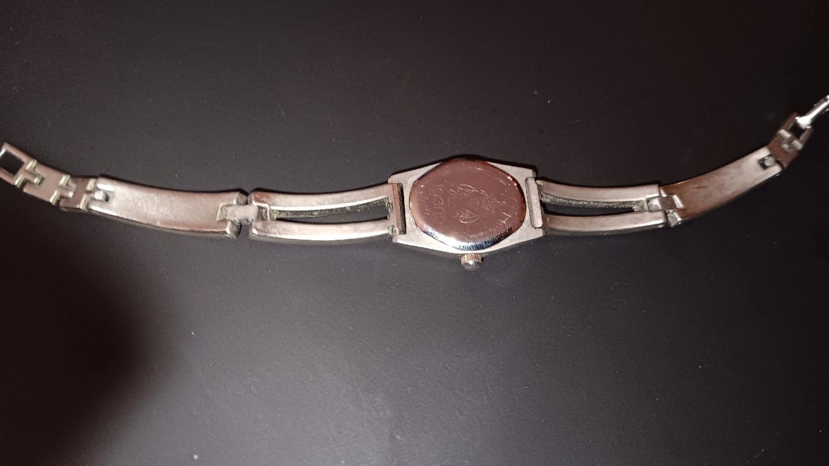 Gucci Older Watch Chain And 1