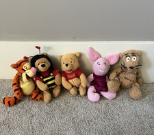 Lot of 5-Disney beanies. Winnie the Pooh theme