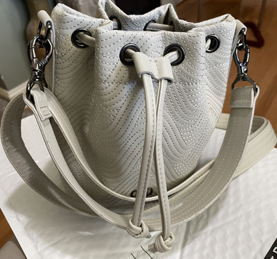 NWOT - Lug - Whirlybird Satin Luxe VL Crossbody Bag w/ 2 straps -Pebble 2