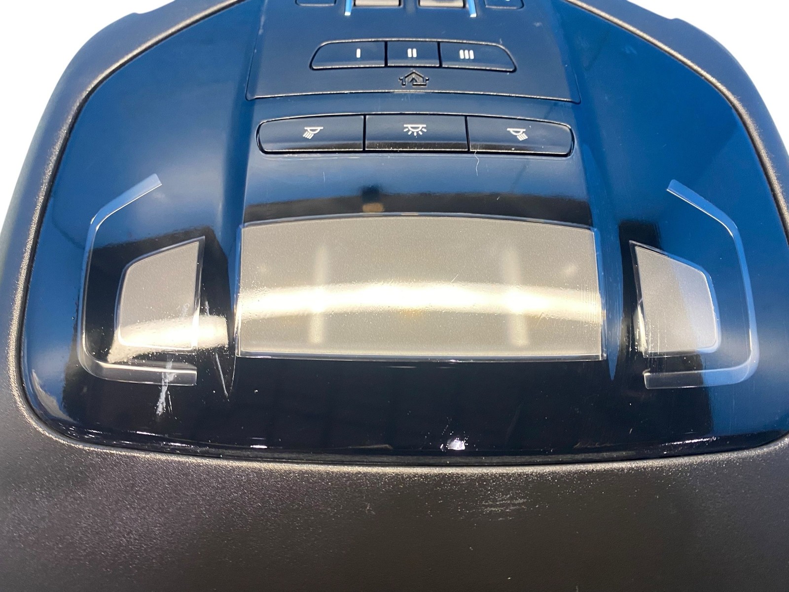 2017 - 2024 Maserati Levante M161 OEM Front Overhead Center Console Dome Light