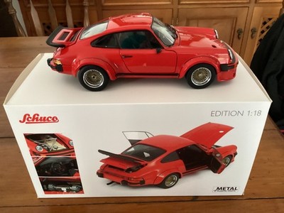 SCHUCO 1/18 PORSCHE 934 RSR RED | eBay